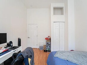 911 N 16th St in Philadelphia, PA - Building Photo - Building Photo