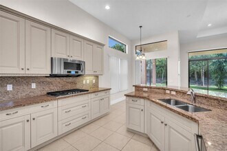 16927 Bridge Crossing Cir in Delray Beach, FL - Building Photo - Building Photo
