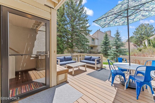 36 Racquet Club Dr in Park City, UT - Building Photo - Building Photo