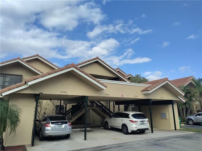 property at 8440 Shadow Ct