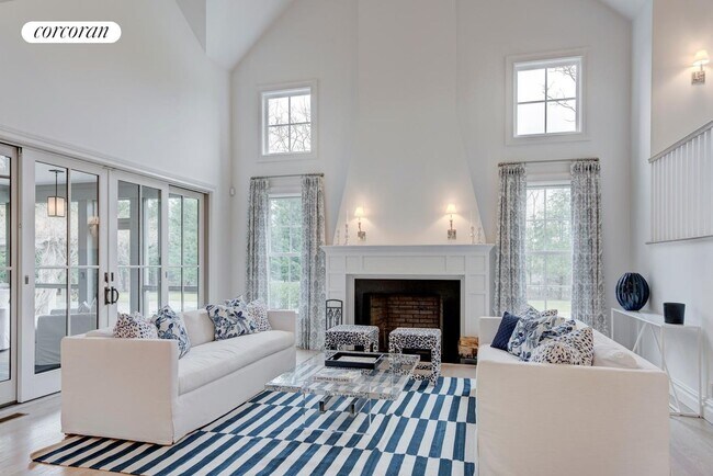 50 Osborne Ln in East Hampton, NY - Building Photo - Building Photo