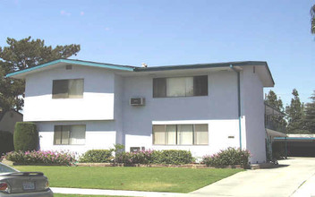 425 Allen Ave in Glendale, CA - Building Photo - Building Photo