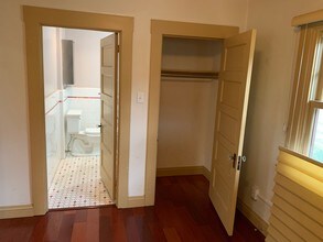 307 6th Ave in Los Angeles, CA - Foto de edificio - Building Photo