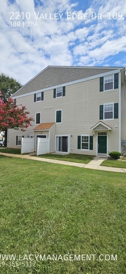 2210 Valley Edge Dr in Raleigh, NC - Building Photo - Building Photo
