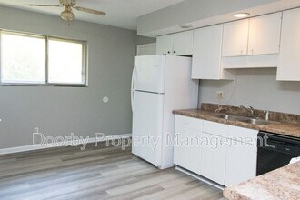 183 Colony Cir, Unit Unit 183 in Chattanooga, TN - Building Photo - Building Photo