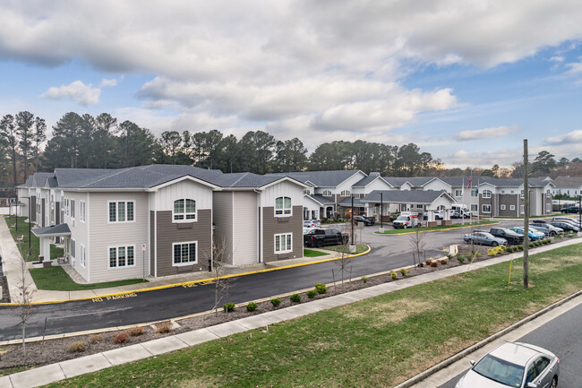 The Vero at Chesapeake in Chesapeake, VA - Foto de edificio - Building Photo