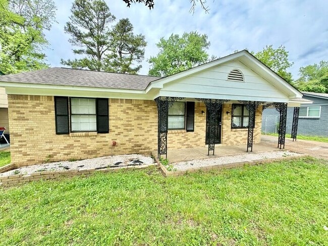3383 Seaforth Dr in Memphis, TN - Building Photo - Building Photo