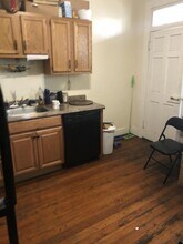 121 Hillside St, Unit 2 in Boston, MA - Foto de edificio - Building Photo