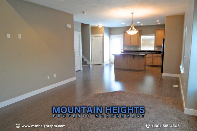 954 Delorean Ln in Midvale, UT - Building Photo - Building Photo