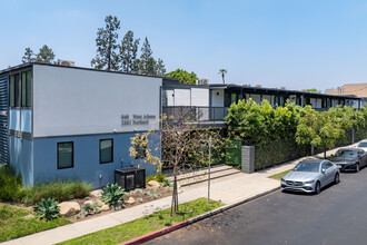 Parq on Portland - Historical Access in Los Angeles, CA - Building Photo - Building Photo