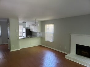 3908 Briarhill Dr in Charlotte, NC - Building Photo - Building Photo