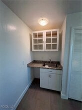 5101 Manor Ct in Cape Coral, FL - Building Photo - Building Photo
