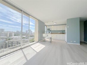 1702 Kewalo St in Honolulu, HI - Building Photo - Building Photo