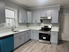 43 Bradley St., Unit 1 in Somerville, MA - Building Photo