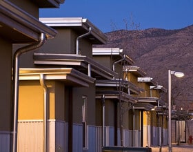 Cottonwood Commons in Alamogordo, NM - Foto de edificio - Building Photo