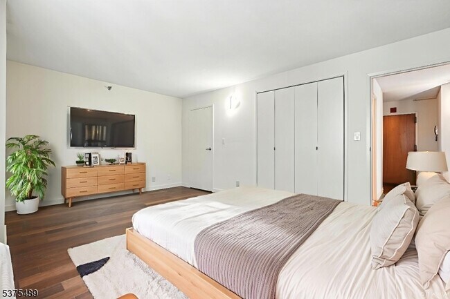 316 Prospect Ave in Hackensack, NJ - Building Photo - Building Photo