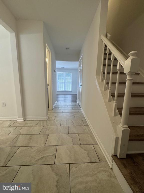 12224 Nutmeg Ct in Woodbridge, VA - Building Photo - Building Photo