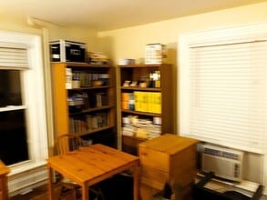 72 Linden St in Reading, MA - Building Photo - Building Photo