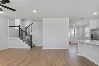 104 Woodrow Ln in Liberty Hill, TX - Building Photo - Building Photo