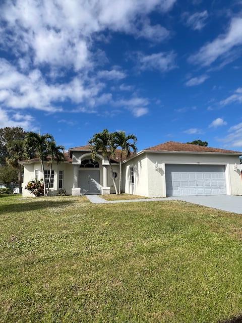 1962 SW Erie St in Port St. Lucie, FL - Building Photo