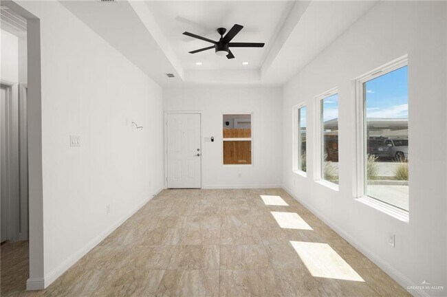 13 Vision St in Rio Grande City, TX - Building Photo - Building Photo