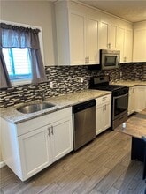 256 E 14th St in Elmira, NY - Building Photo - Building Photo