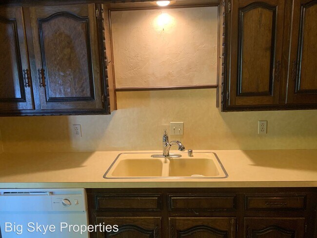 4421 75th Dr in Lubbock, TX - Foto de edificio - Building Photo