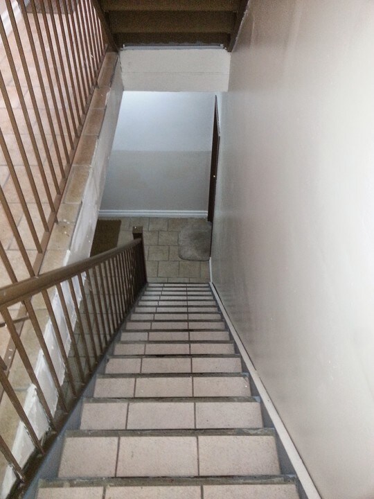172 E 104th St-Unit -Multi family in New York, NY - Building Photo