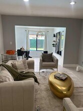 8531 NW 25th St in Sunrise, FL - Building Photo - Building Photo