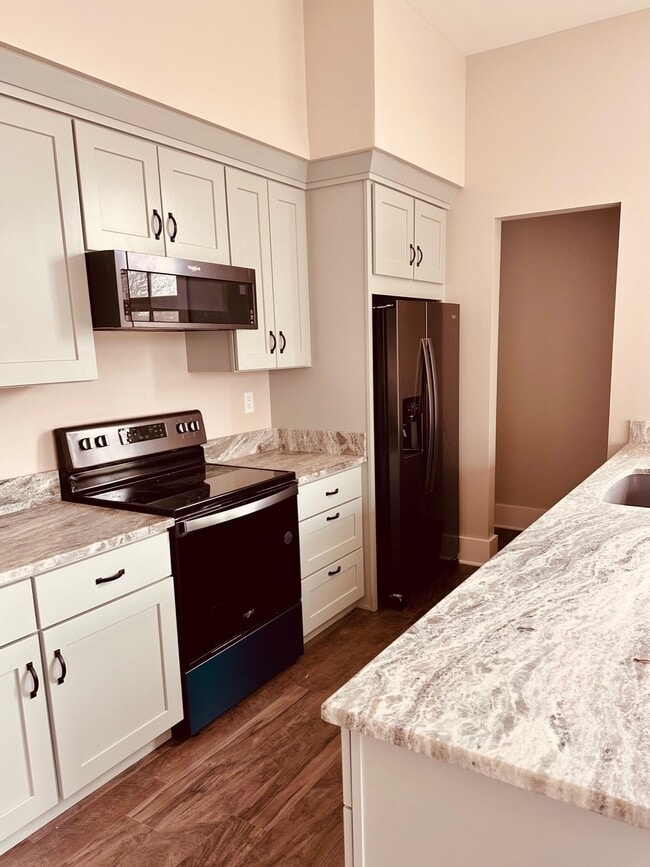 property at 30 High St