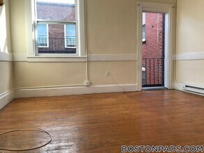 161 Endicott St, Unit 5R in Boston, MA - Building Photo - Building Photo
