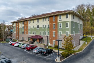 Clifton Hills in Newport, KY - Building Photo - Primary Photo