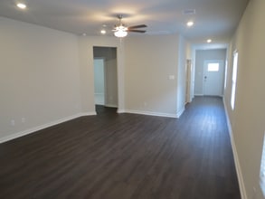 12135 Ridge Top Dr in Conroe, TX - Foto de edificio - Building Photo