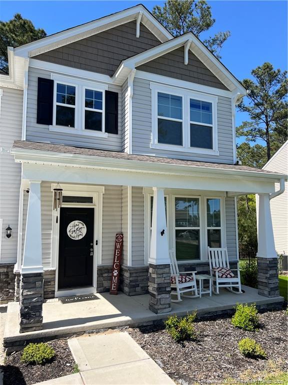 195 Timber Skip Dr in Spring Lake, NC - Foto de edificio - Building Photo