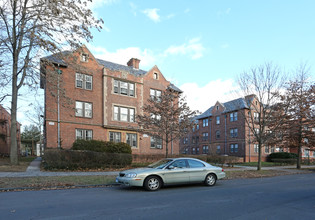 Mayfair Apartments in New Haven, CT - Building Photo - Building Photo