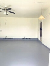 2379 Kilauea Ave in Hilo, HI - Building Photo - Building Photo