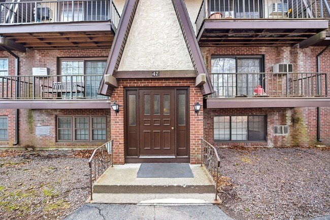 47 West St in Randolph, MA - Building Photo - Building Photo