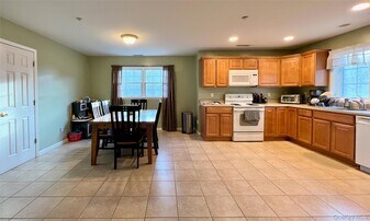 18 Mechanic St in Carmel, NY - Building Photo