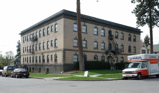 Espanola Elm Apartments in Spokane, WA - Building Photo - Building Photo