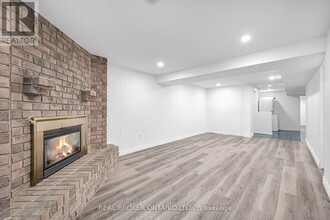 63 Wheatfield Crescent in Kitchener, ON - Building Photo - Building Photo