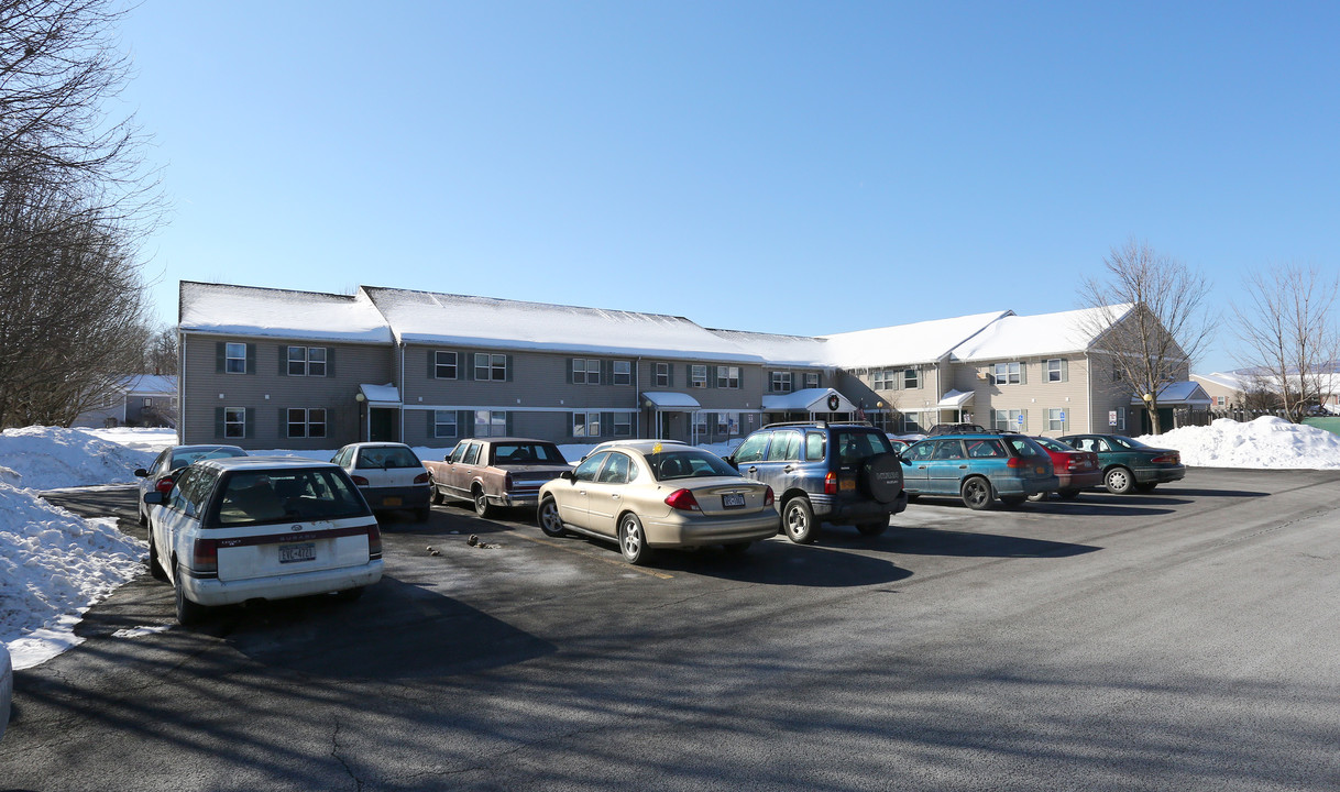 Autumn Grove Apartments in Catskill, NY - Building Photo