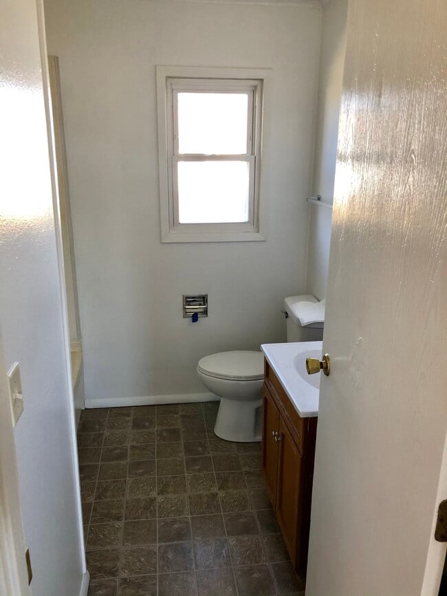 134-136 Fauber Ln in East Peoria, IL - Building Photo - Building Photo