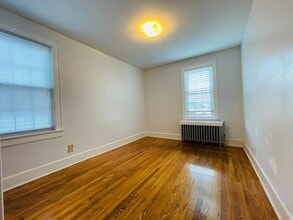 119-39 7th Ave in Queens, NY - Building Photo - Building Photo