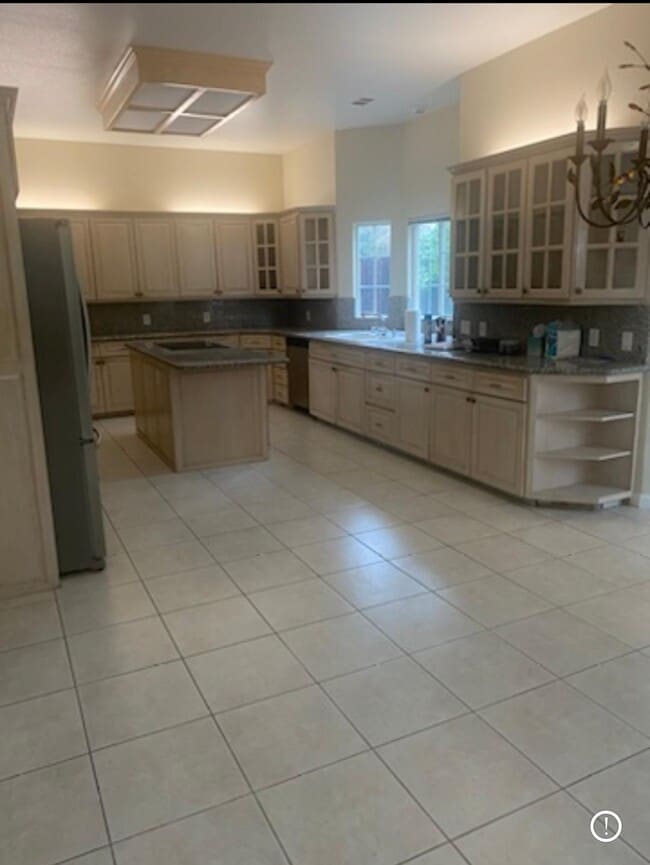 2273 McCaffrey Ln in Riverbank, CA - Building Photo - Building Photo