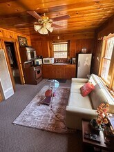 1081 Sonora Ave in South Lake Tahoe, CA - Building Photo - Building Photo