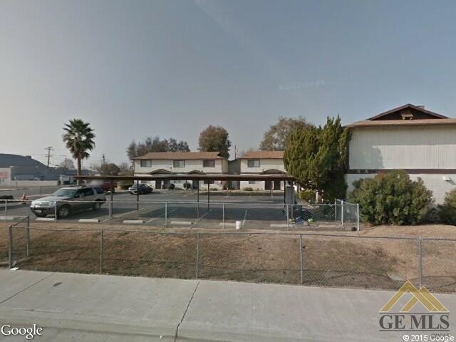 3525 O St in Bakersfield, CA - Foto de edificio