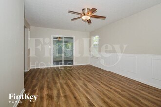 4824 Ossington Ct in Indianapolis, IN - Building Photo - Building Photo