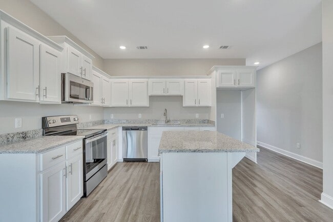 721 Coley Boyd Rd in Statesboro, GA - Building Photo - Building Photo