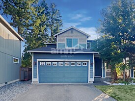 9609 200th St E in Graham, WA - Building Photo