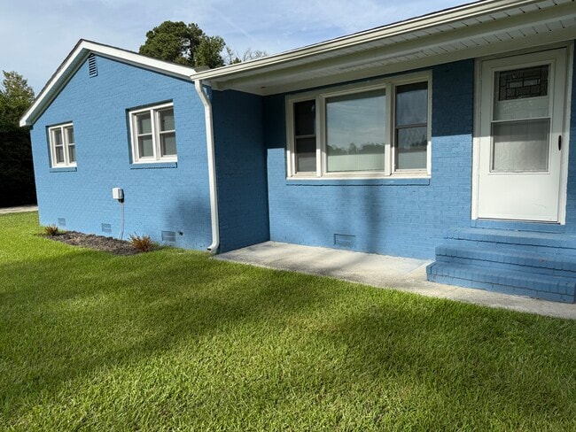 property at 5400 County Line Rd